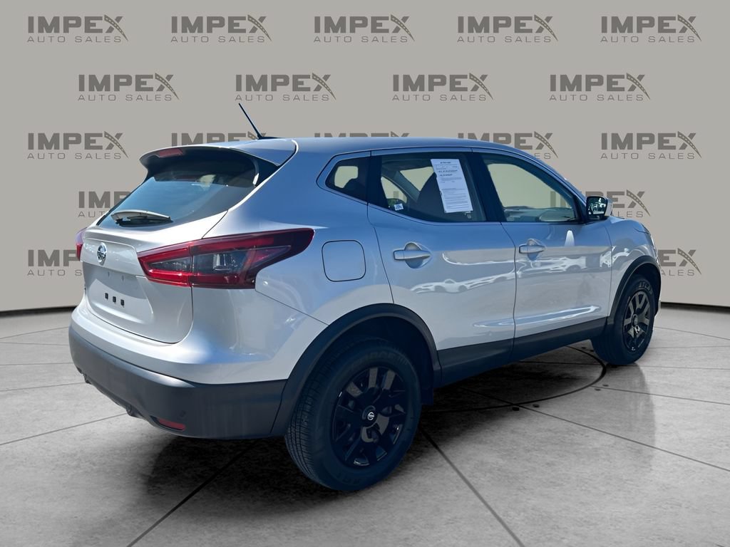 Used 2020 Nissan Rogue Sport S FWD image 4