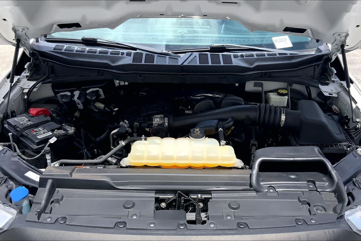 Used 2022 Ford F150 XL w/ Equipment Group 101A High RWD image 9