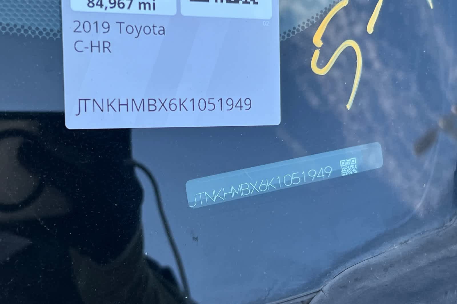 Used 2019 Toyota C-HR XLE FWD image 23