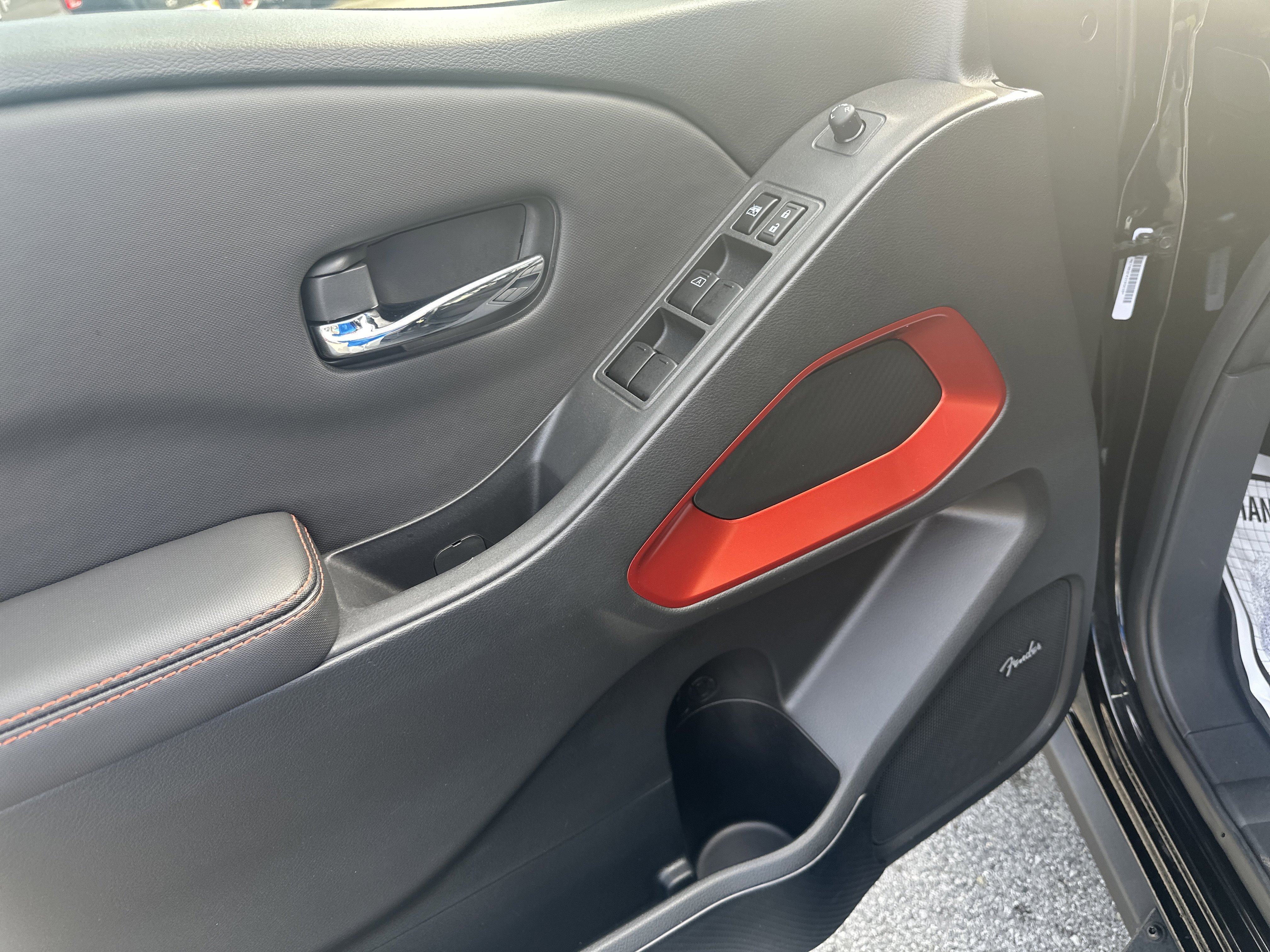 Used 2024 Nissan Frontier PRO-4X w/ Pro Premium Package image 15