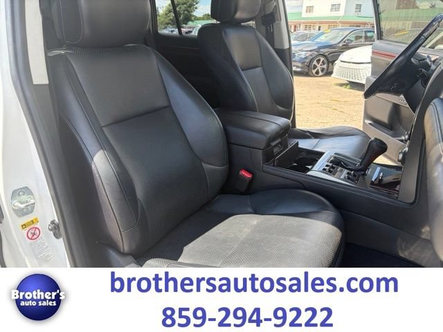 Used 2017 Lexus GX 460 Luxury AWD/4WD image 42