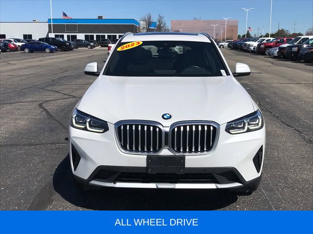 Used 2023 BMW X3 xDrive30i AWD/4WD image 2