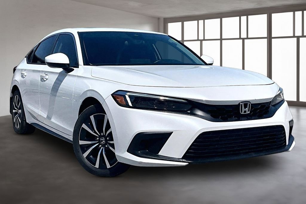 Certified 2024 Honda Civic EX-L image 3
