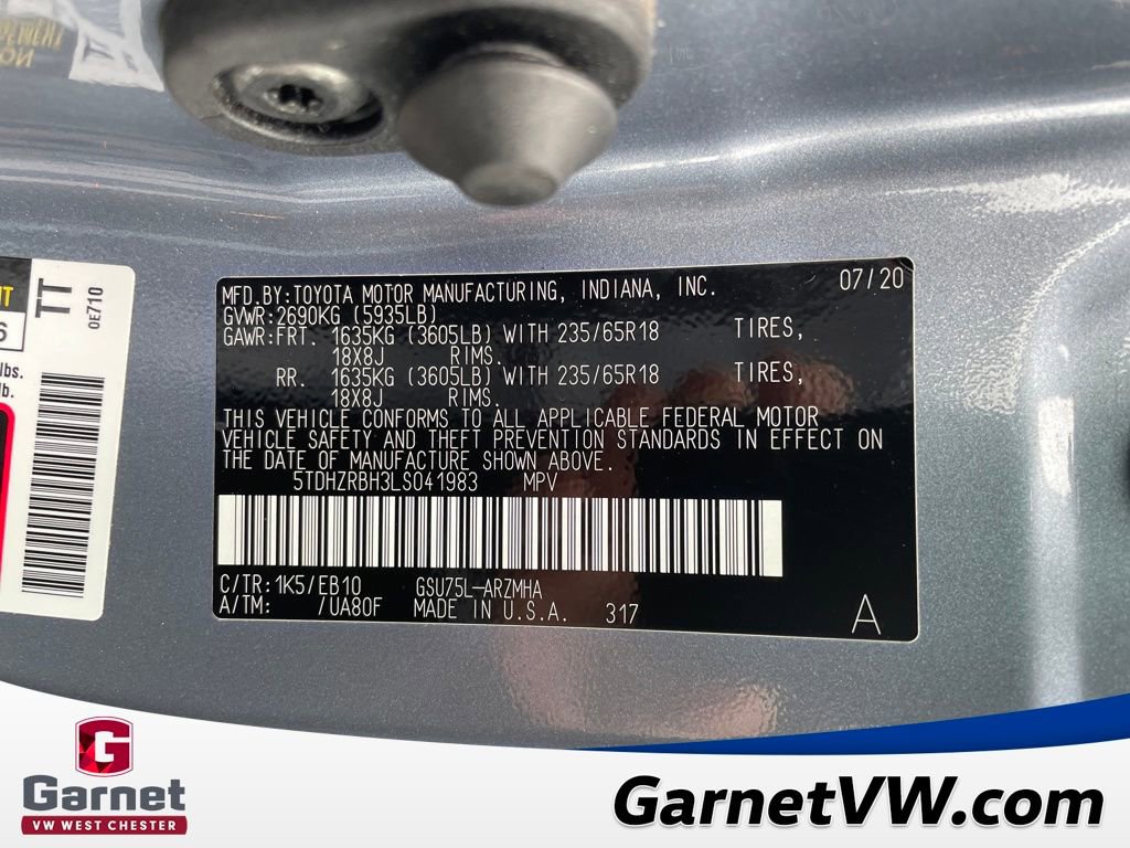 Used 2020 Toyota Highlander XLE image 31