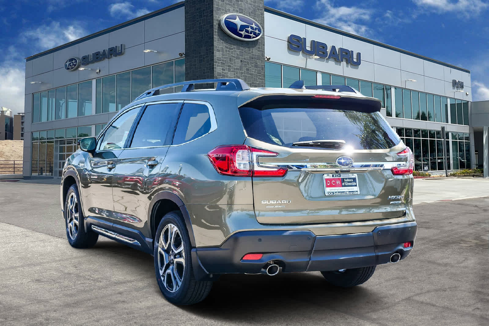 New 2026 Subaru Ascent Limited w/ Popular Package #2 image 6
