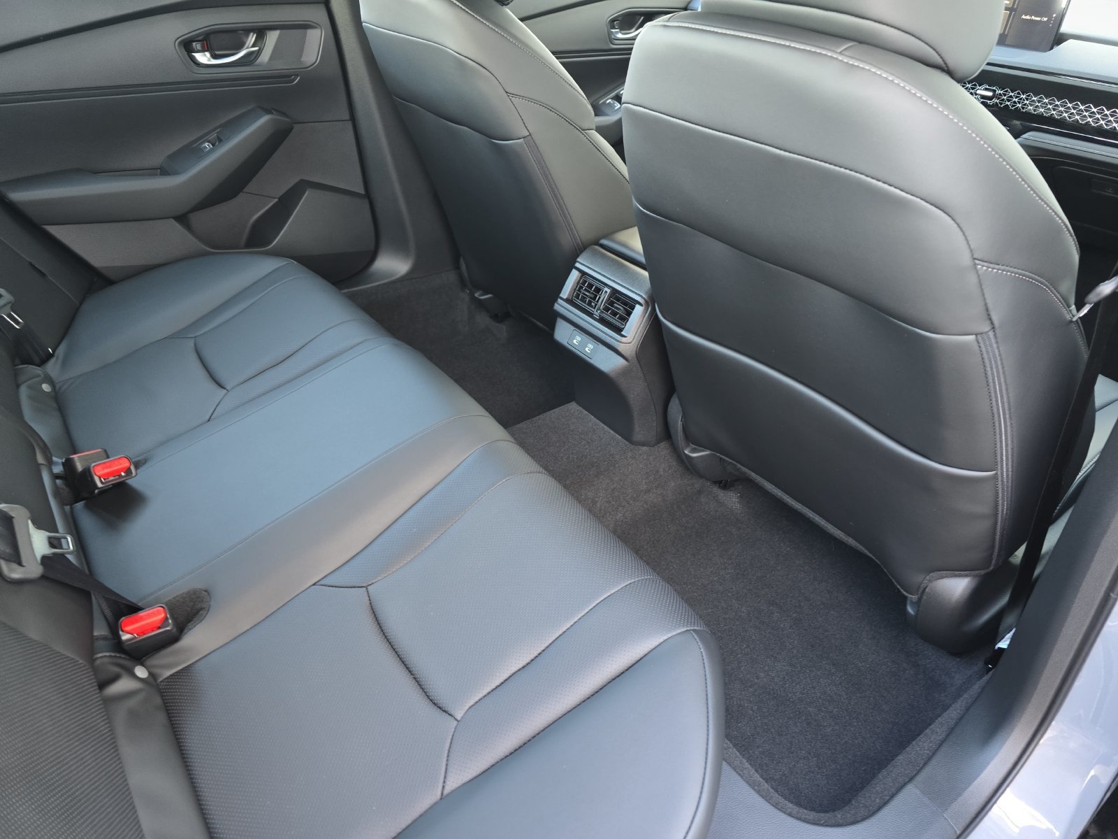 New 2026 Honda Accord EX-L image 11
