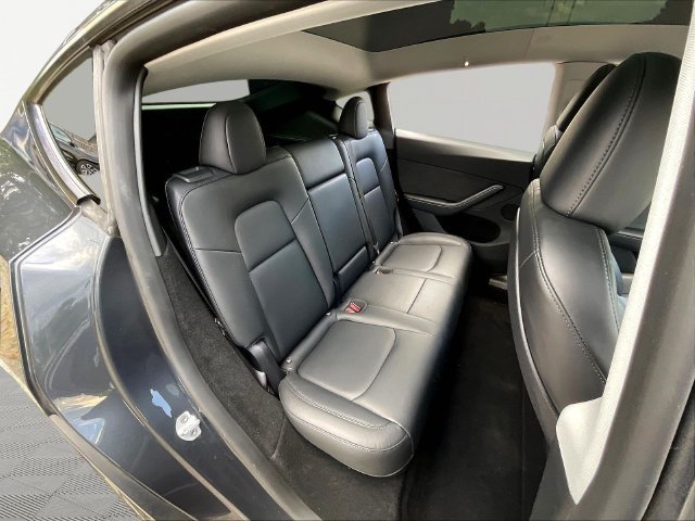 Used 2024 Tesla Model Y Performance AWD/4WD image 25