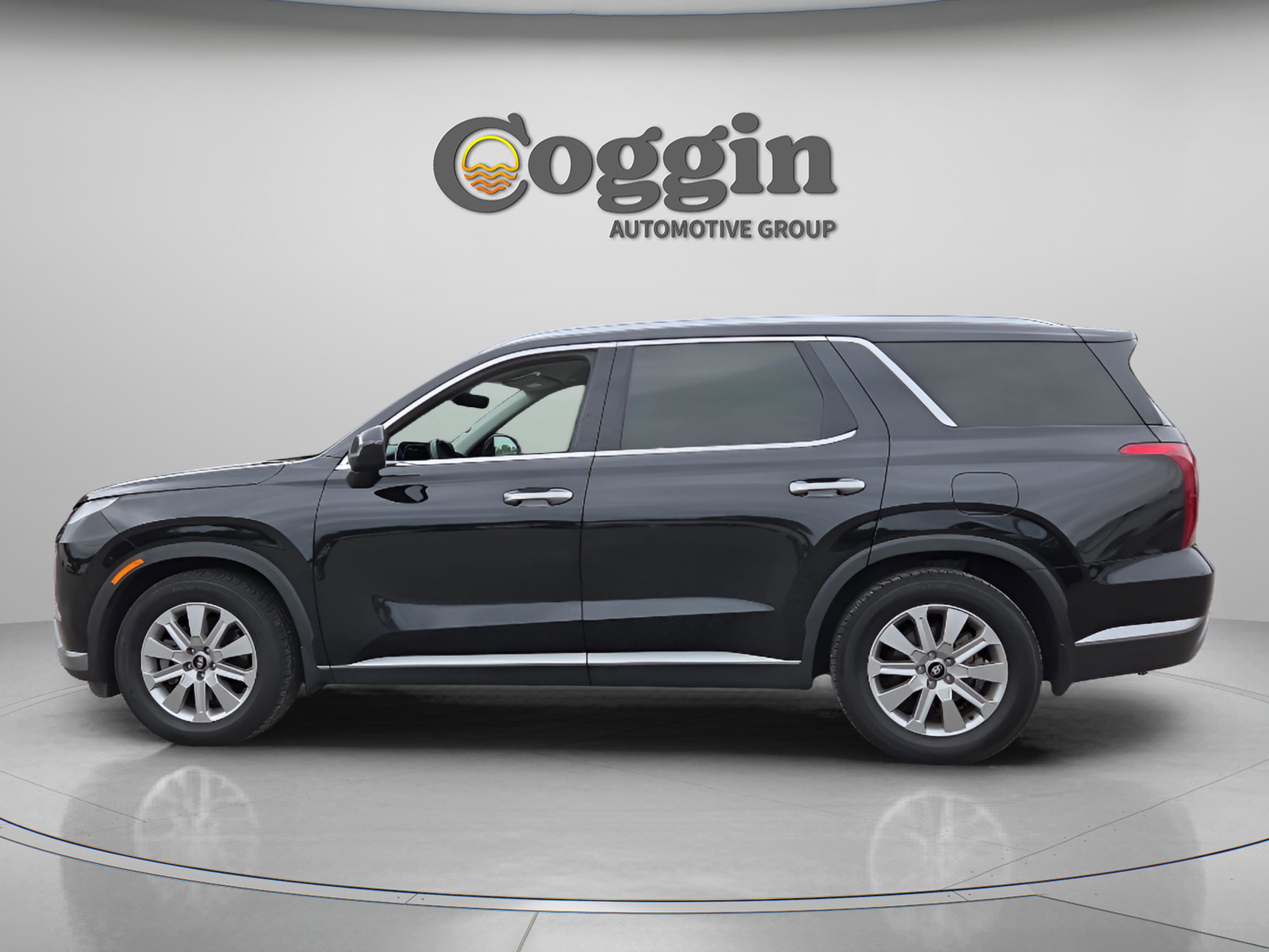 Used 2024 Hyundai Palisade SEL AWD/4WD image 2