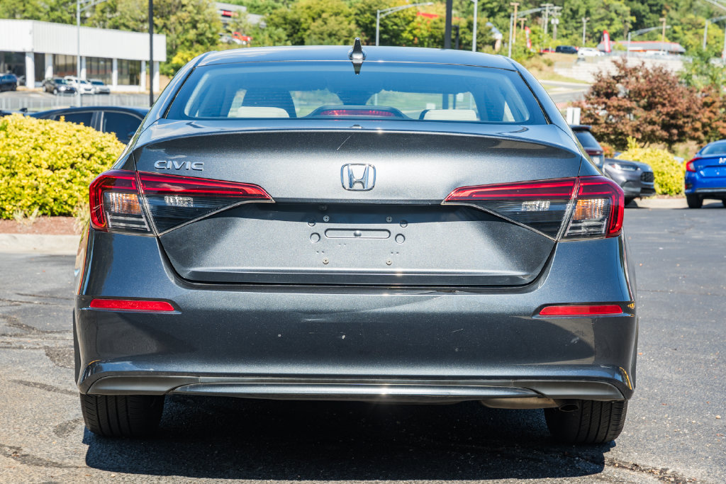 Used 2023 Honda Civic LX image 5