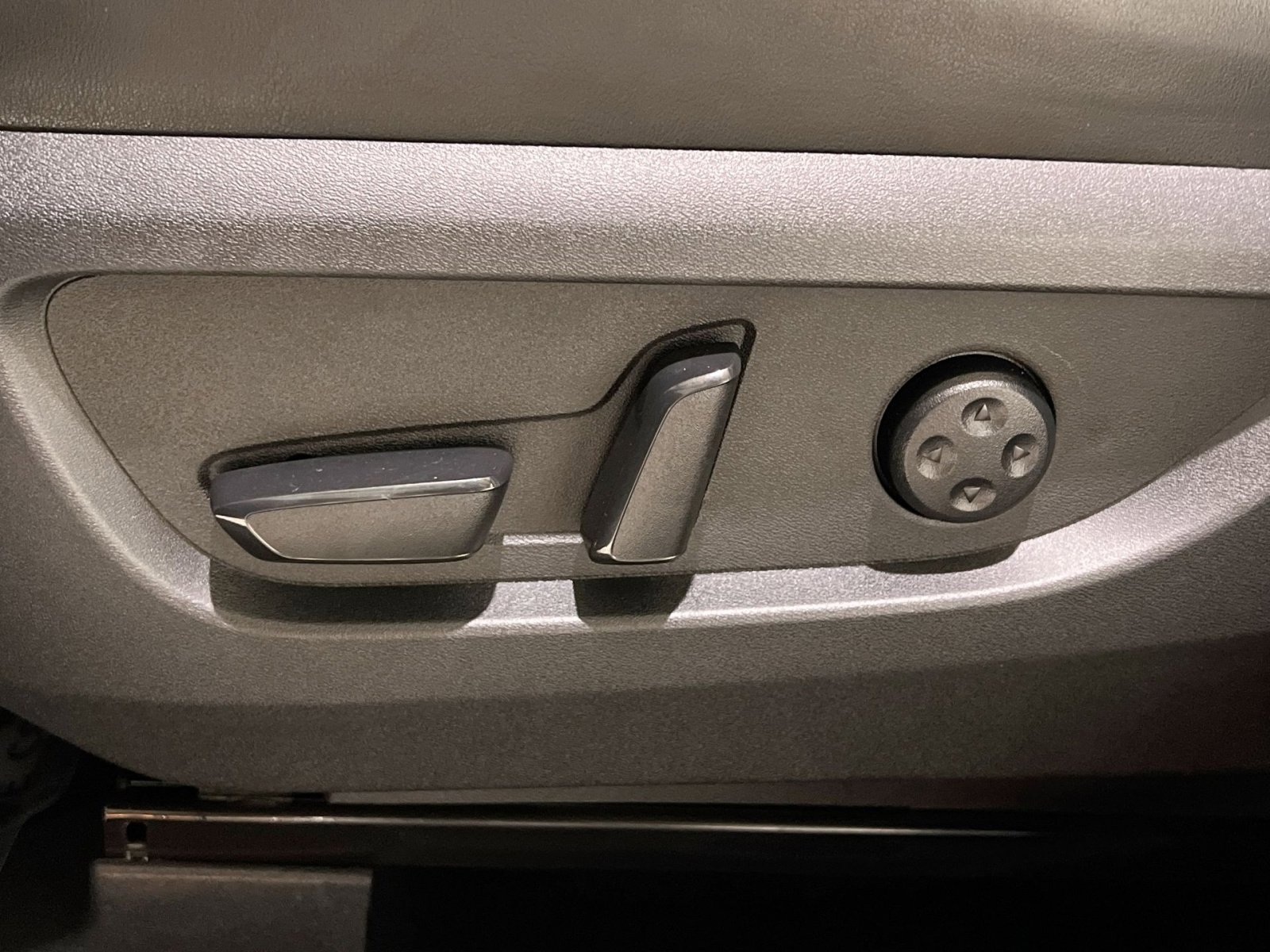 Used 2022 INFINITI QX50 Luxe image 23