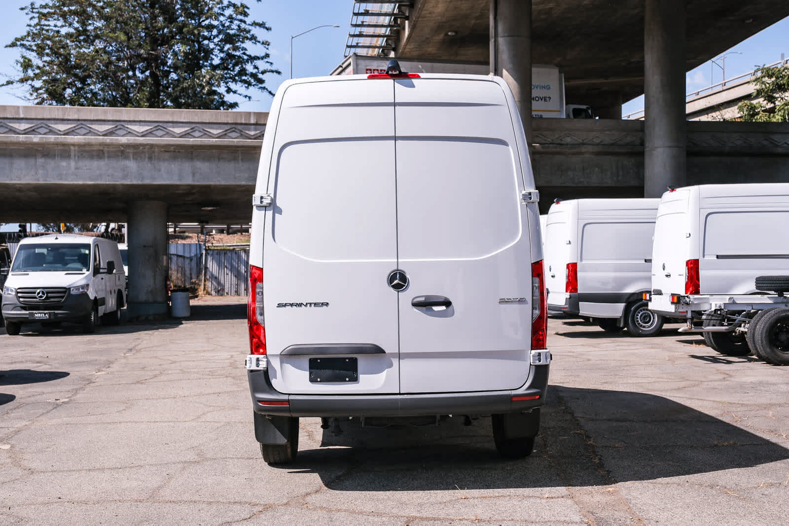 New 2025 Mercedes-Benz Sprinter 2500 image 5