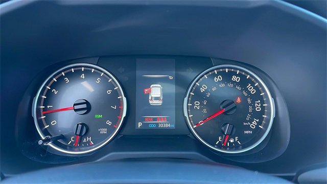 Used 2022 Toyota RAV4 XLE Premium image 25