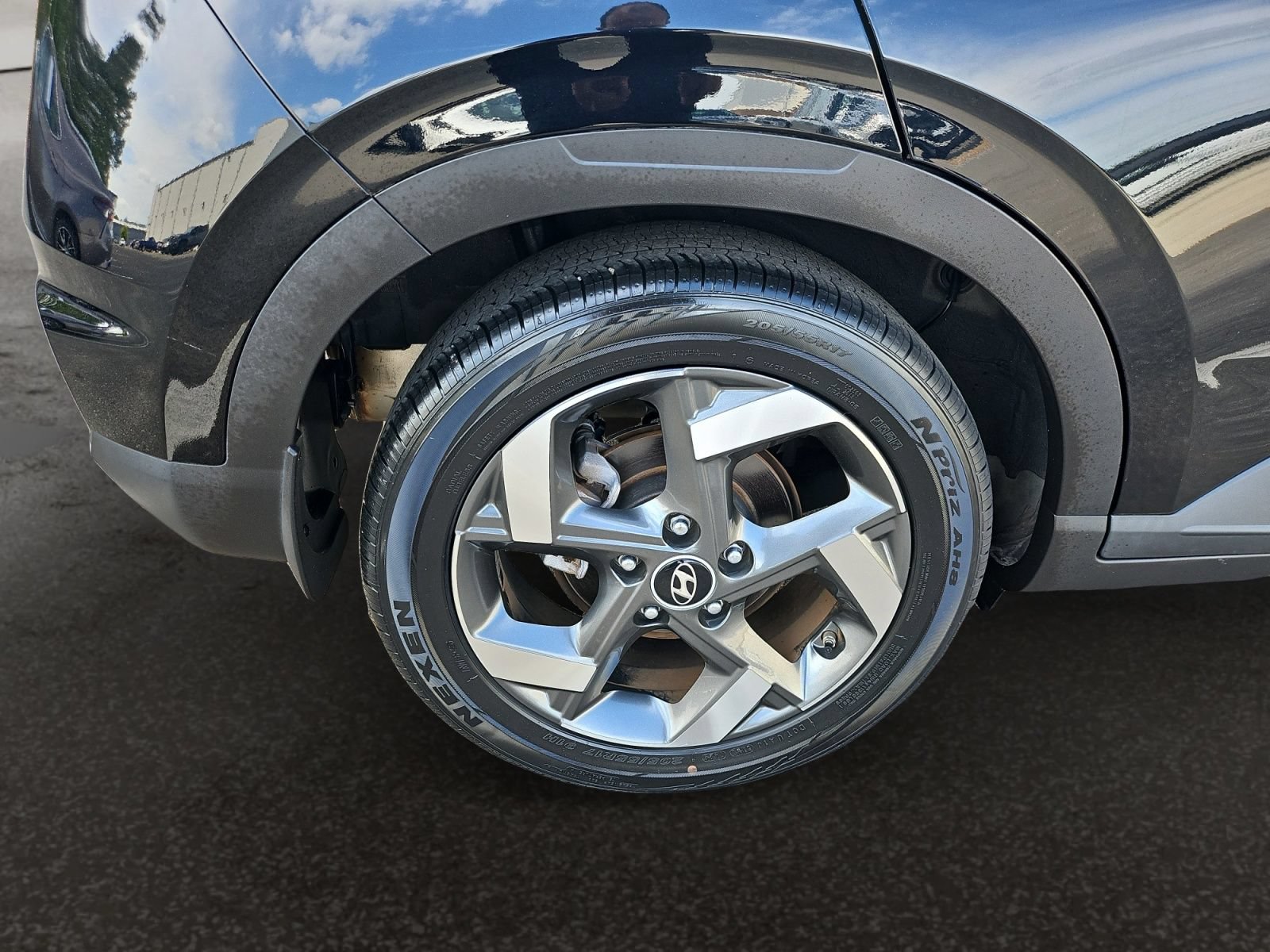 Used 2022 Hyundai Venue SEL FWD image 43