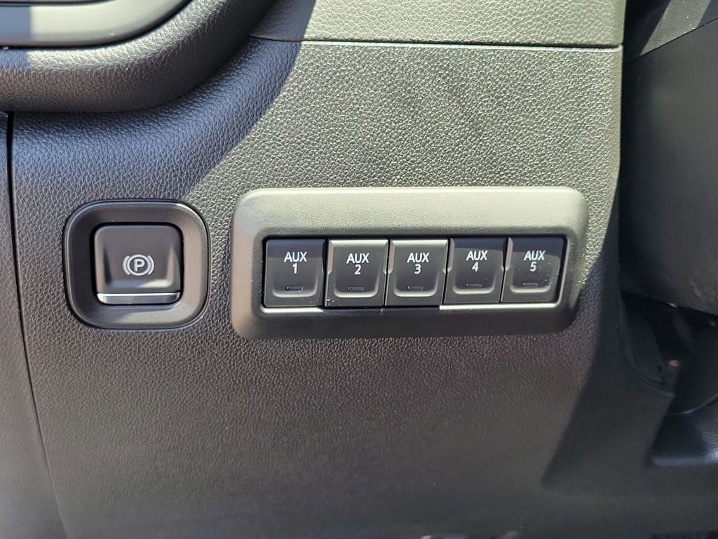 New 2026 Chevrolet Silverado 3500 W/T w/ WT Convenience Package RWD image 14