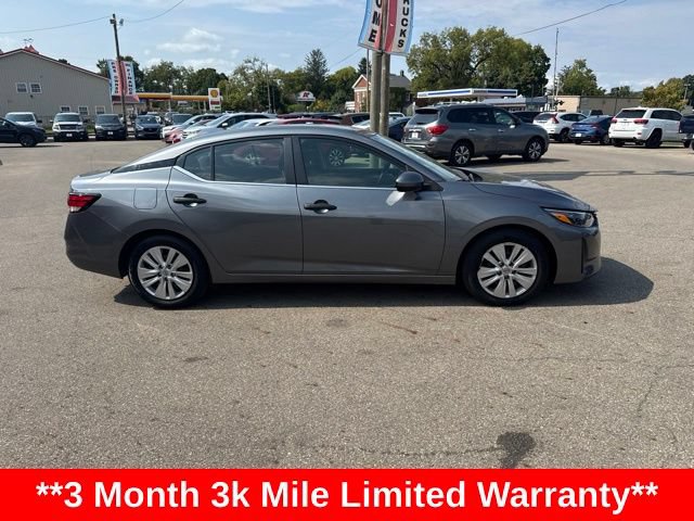 Used 2024 Nissan Sentra S FWD image 2