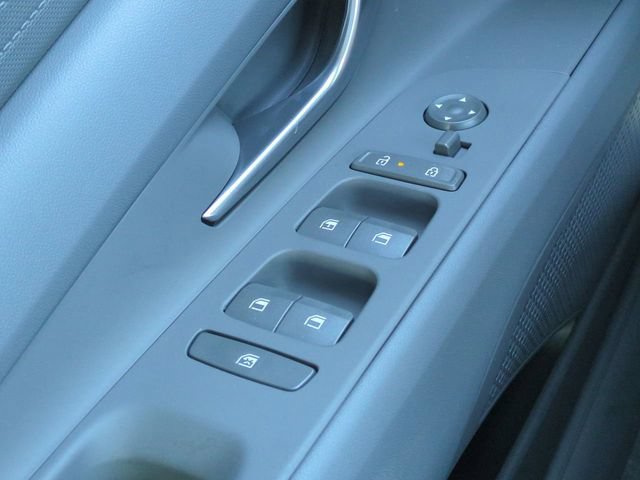 New 2026 Hyundai Elantra SE FWD image 21