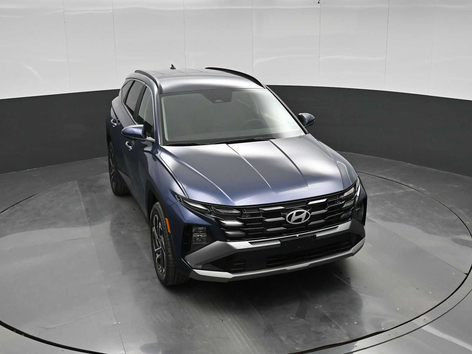 New 2026 Hyundai Tucson SEL Plus w/ Tow & Go Package AWD/4WD image 24