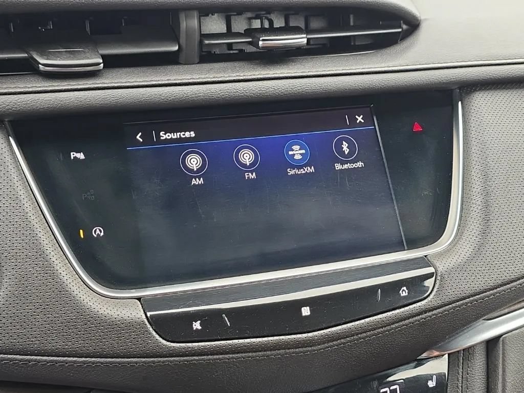 Used 2020 Cadillac XT5 Premium Luxury AWD/4WD image 26