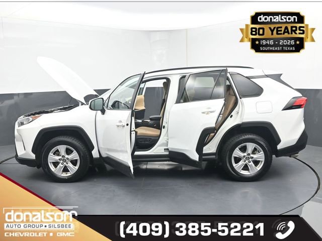 Used 2020 Toyota RAV4 XLE w/ Convenience Package image 22