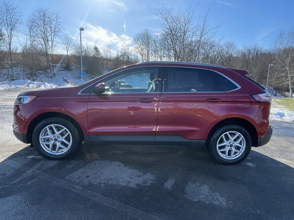 Used 2022 Ford Edge SEL w/ Convenience Package image 6