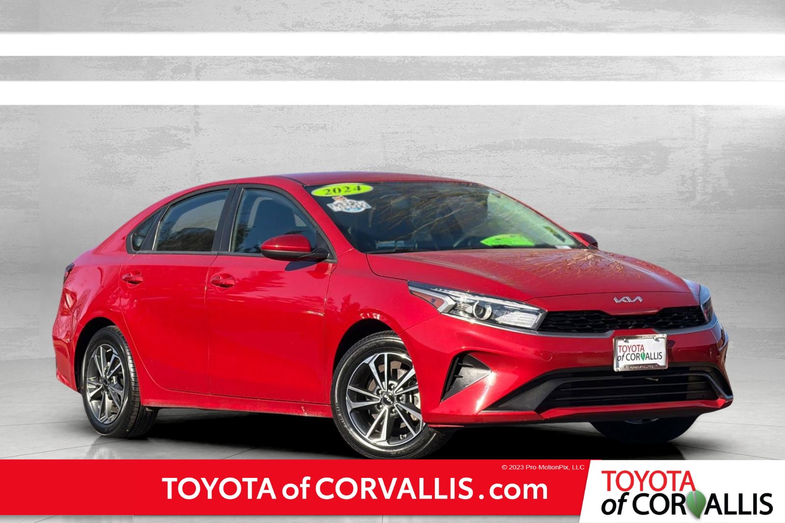 Used 2024 Kia Forte LXS image 1