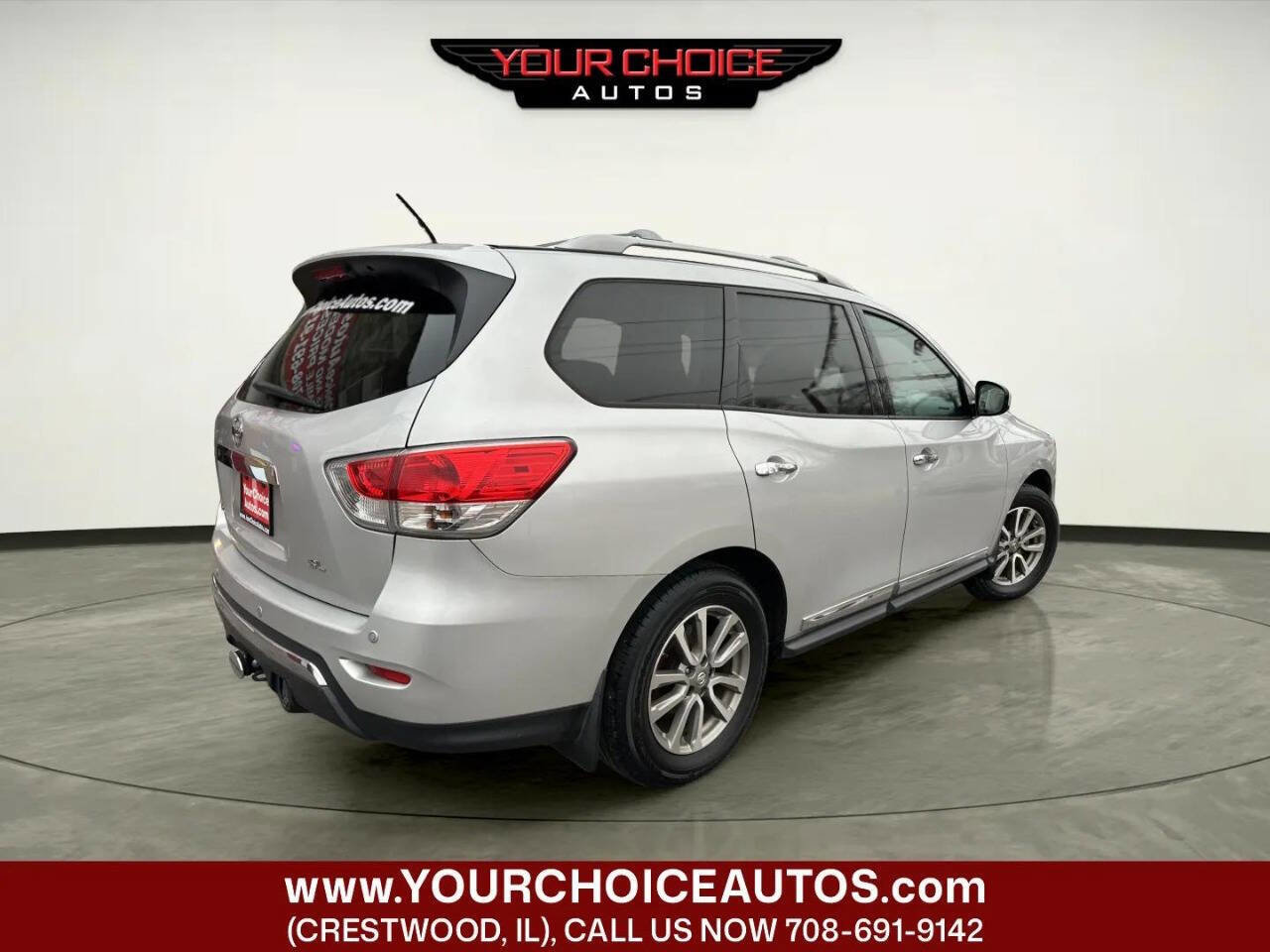 Used 2014 Nissan Pathfinder SL w/ Trailer Tow Package image 5