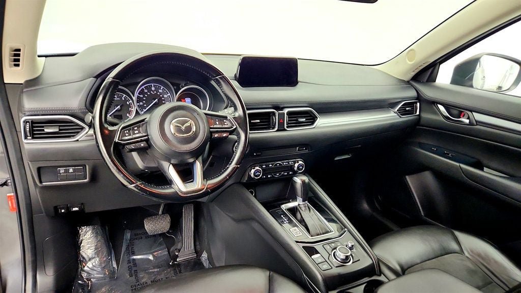 Used 2018 MAZDA CX-5 Touring FWD image 13