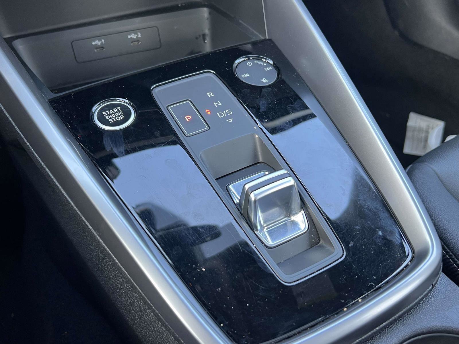 Used 2024 Audi A3 2.0T Premium image 32