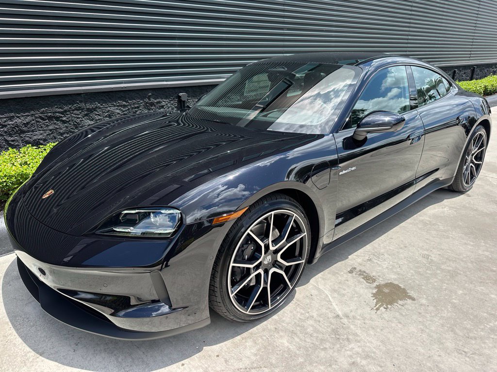 Used 2026 Porsche Taycan RWD image 7