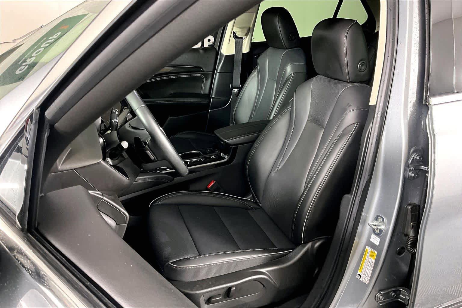 Used 2023 Buick Envision Essence FWD image 8