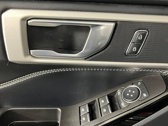 Used 2022 Ford Explorer ST w/ ST Street Pack AWD/4WD image 18