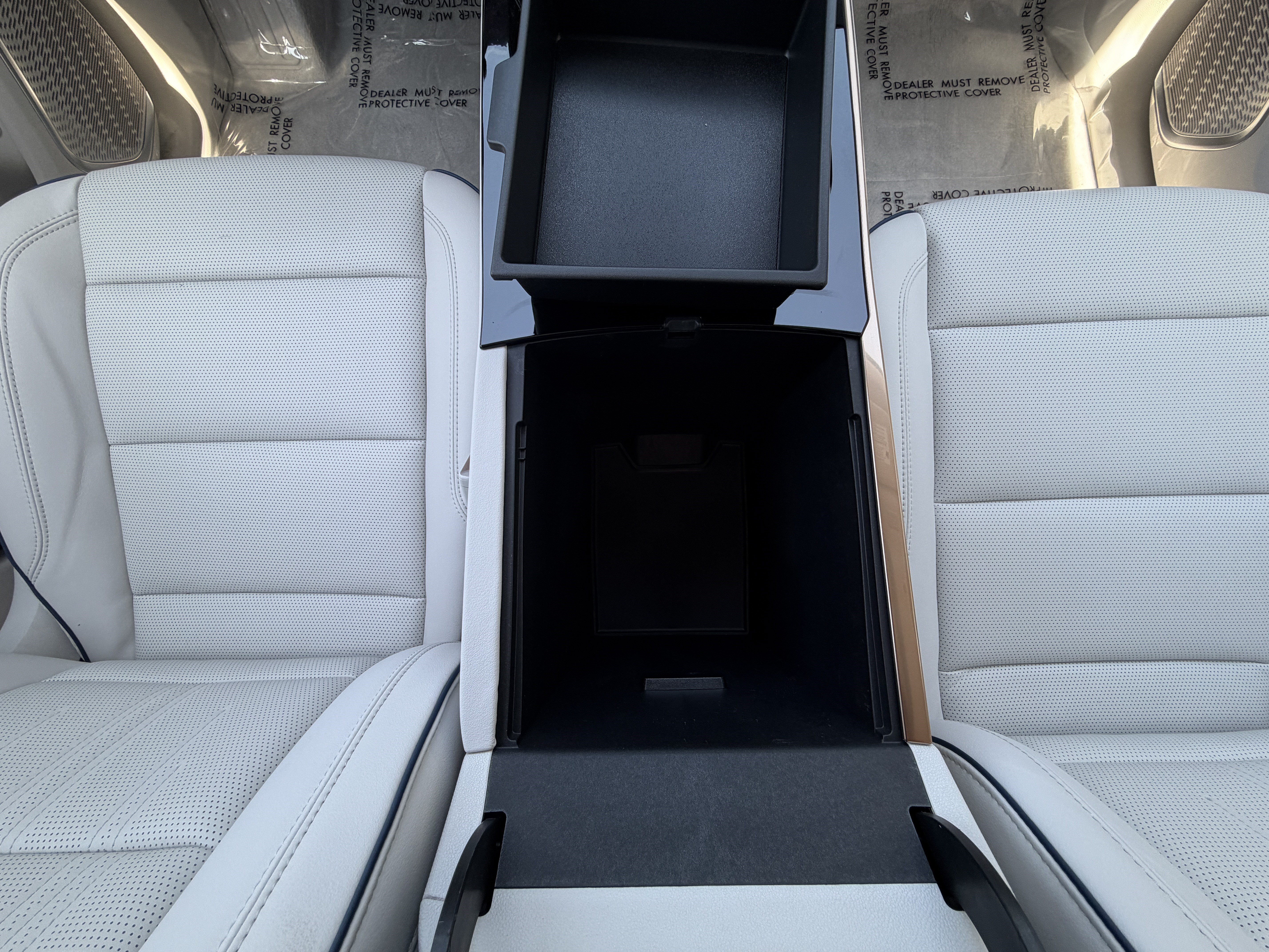 New 2026 Buick Enclave Avenir w/ Super Cruise Package FWD image 28