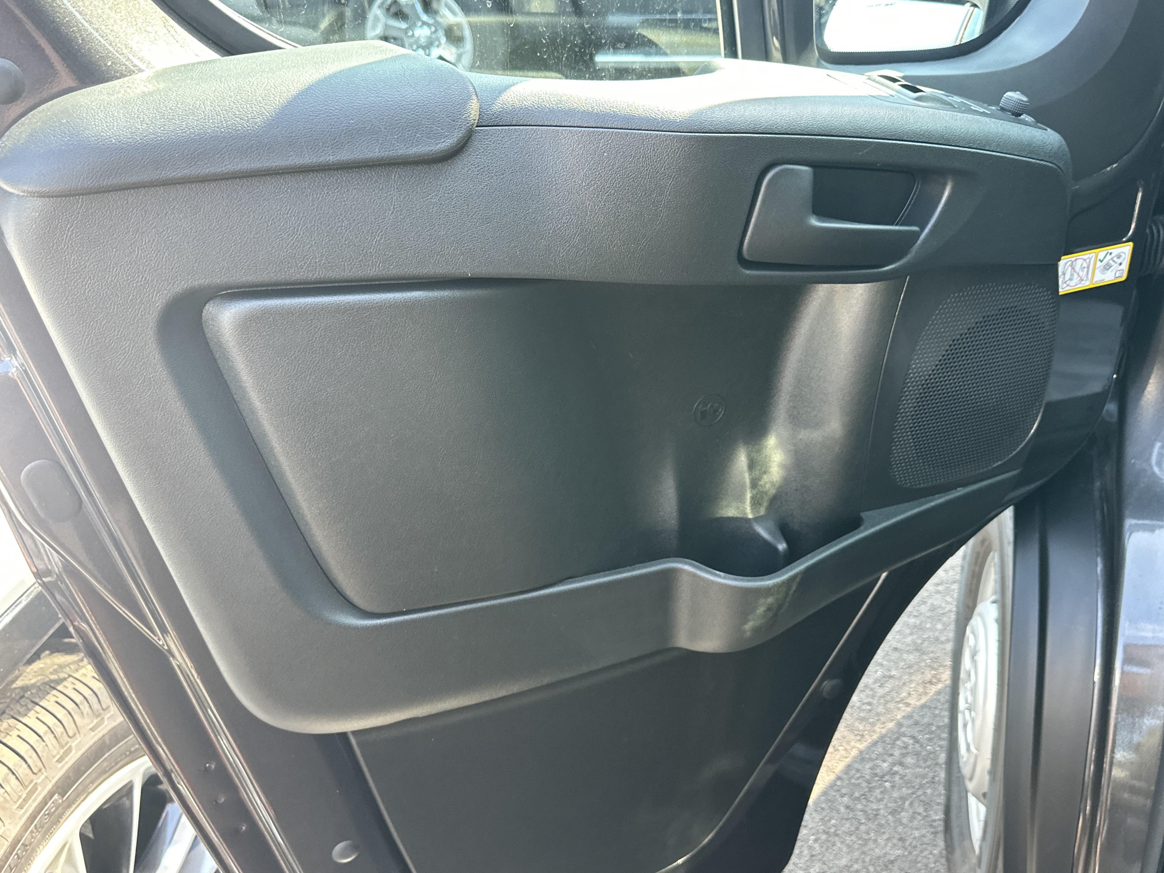 New 2026 RAM ProMaster 2500 w/ Premium Convenience Group FWD image 31