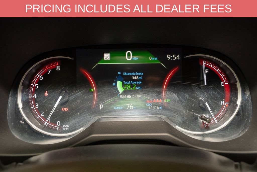 Used 2024 Toyota RAV4 XLE FWD image 16