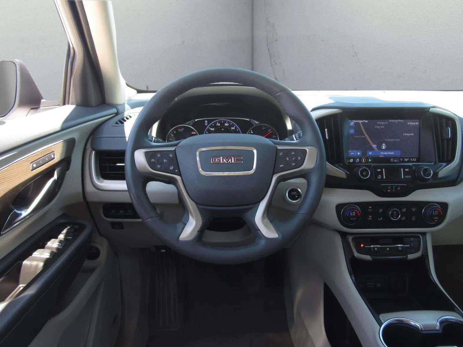 Used 2023 GMC Terrain Denali w/ Denali Premium Package AWD/4WD image 26