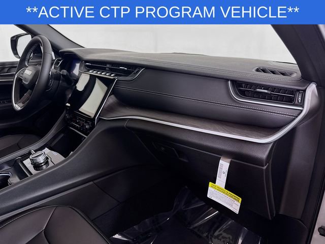 New 2025 Jeep Grand Cherokee L Limited w/ Black Appearance Package image 31