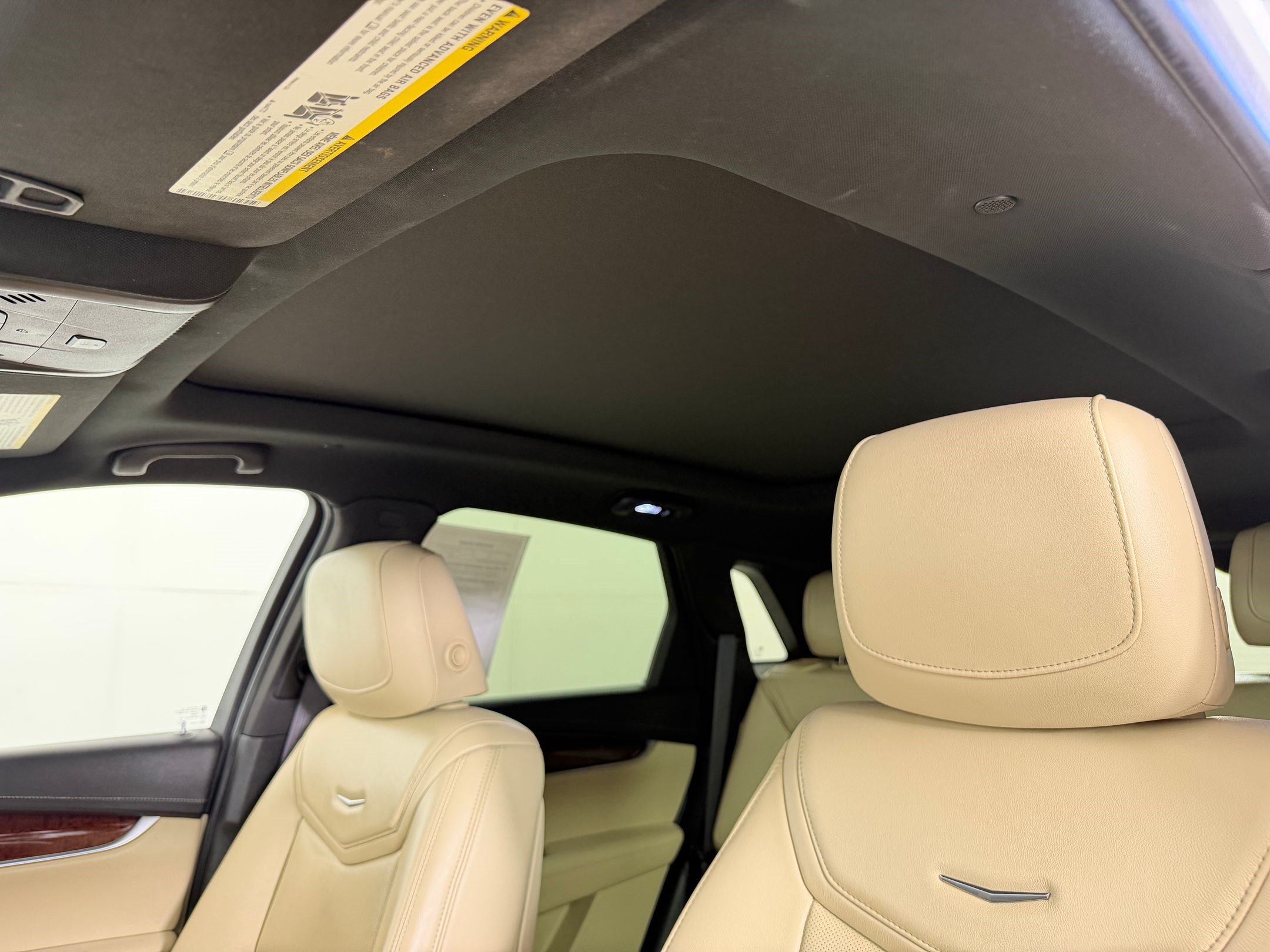 Used 2017 Cadillac XT5 Premium Luxury w/ Driver Assist Package FWD image 13