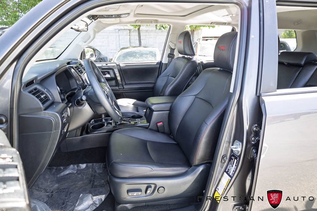 Used 2022 Toyota 4Runner TRD Off-Road Premium w/ Moonroof Package AWD/4WD image 20