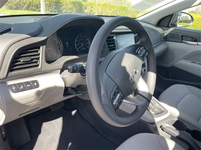Used 2020 Hyundai Elantra SEL w/ Cargo Package (C1) image 10