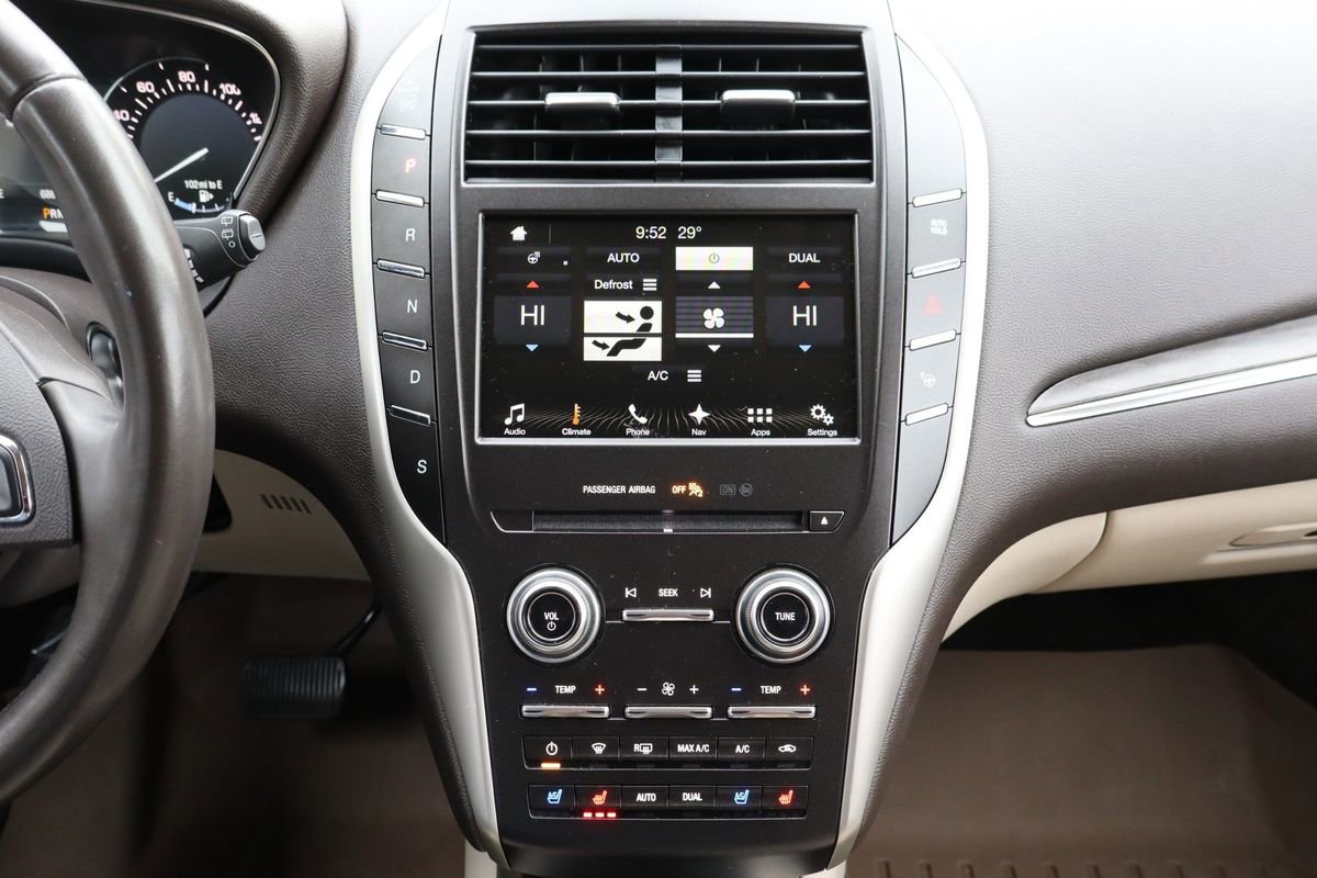 Used 2018 Lincoln MKC Reserve image 34