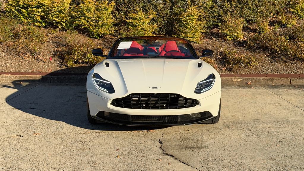 Used 2019 Aston Martin DB11 Volante image 7