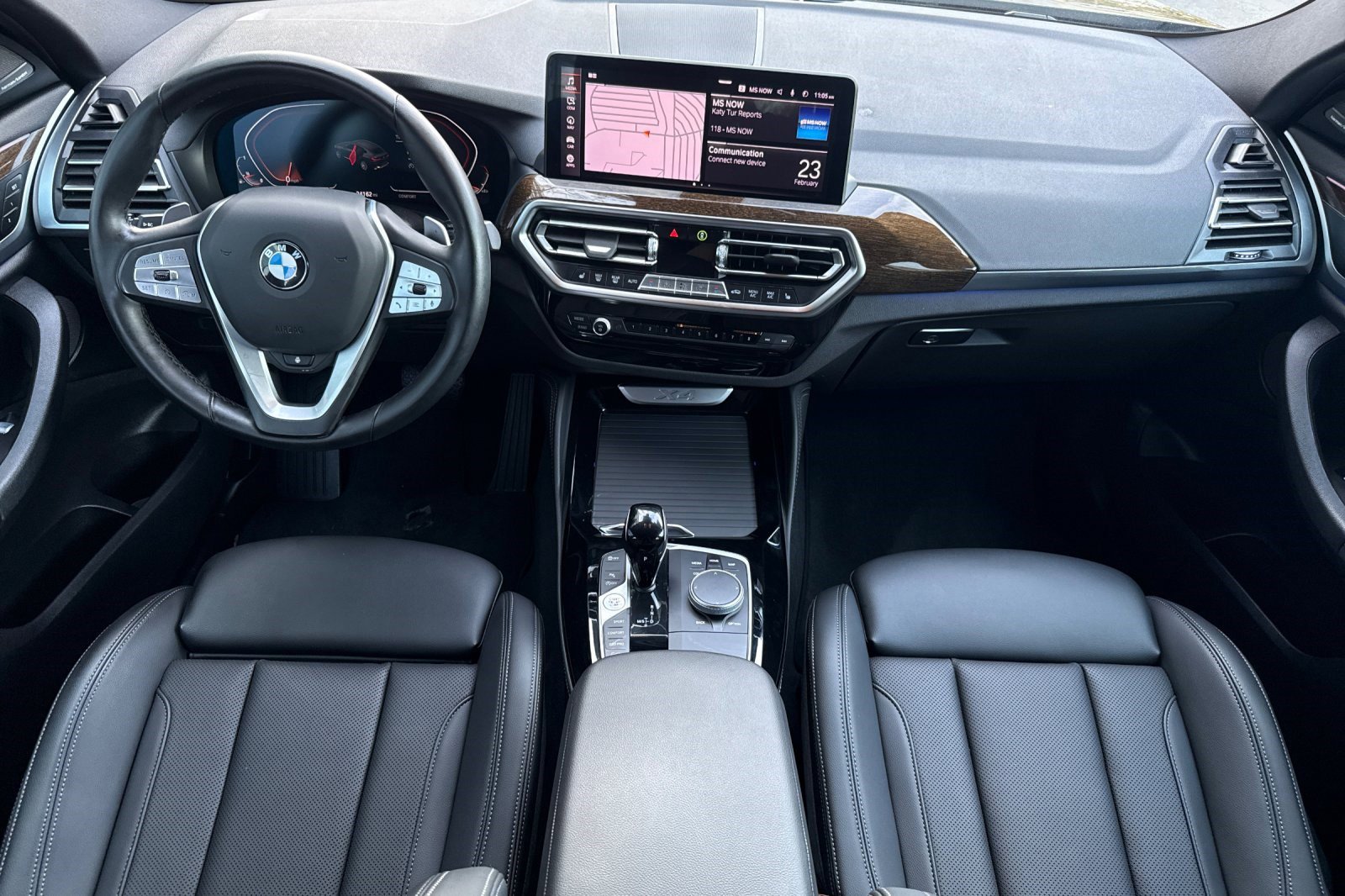 Certified 2023 BMW X4 xDrive30i w/ Premium Package image 17