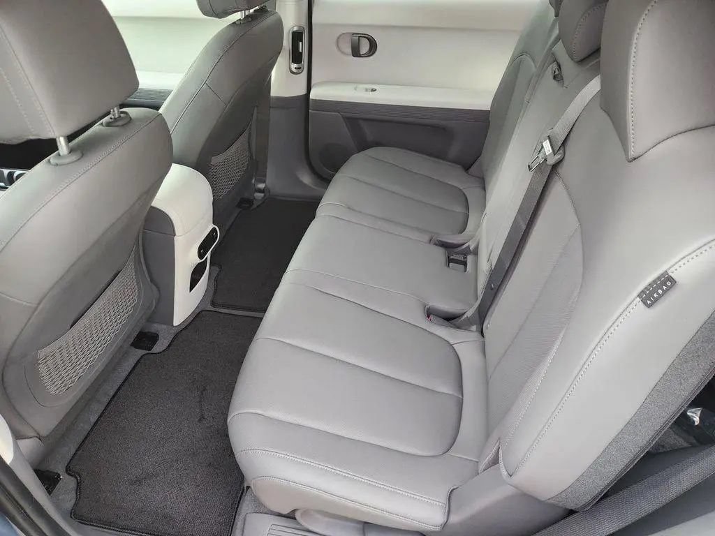 New 2026 Hyundai Ioniq 5 SE RWD image 15