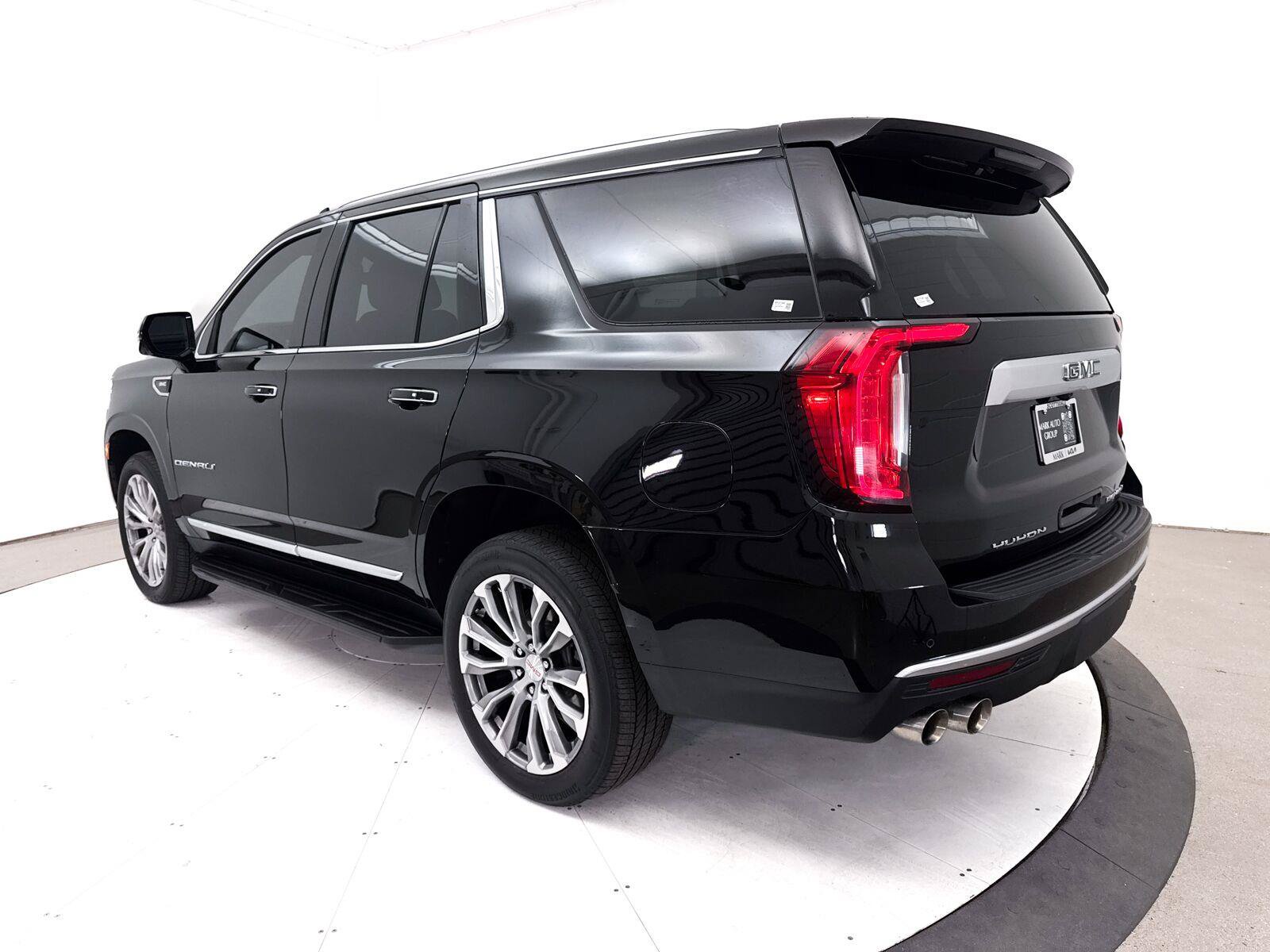 Used 2021 GMC Yukon Denali AWD/4WD image 21
