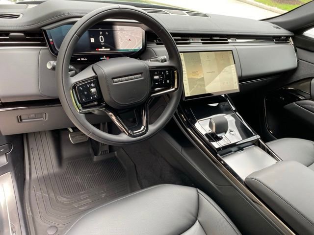 Used 2025 Land Rover Range Rover Sport Dynamic SE AWD/4WD image 4