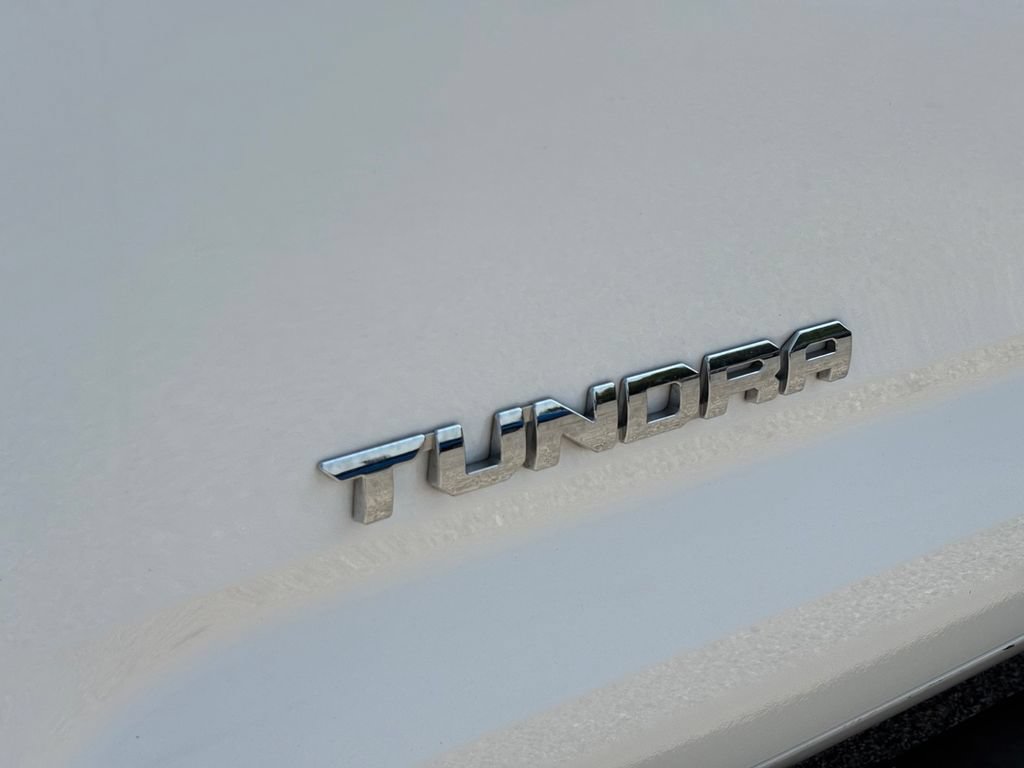 Used 2025 Toyota Tundra SR5 w/ SR5 Convenience Package AWD/4WD image 10