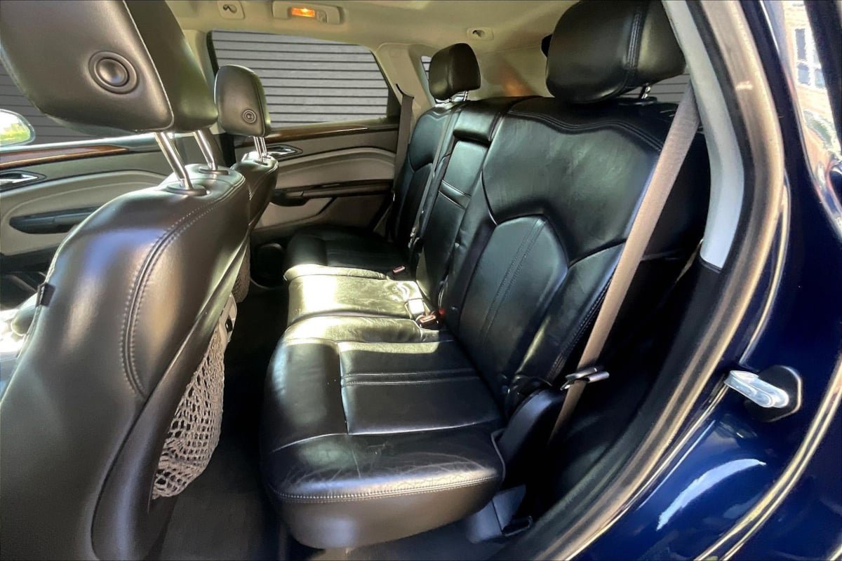 Used 2011 Cadillac SRX Luxury AWD/4WD image 21