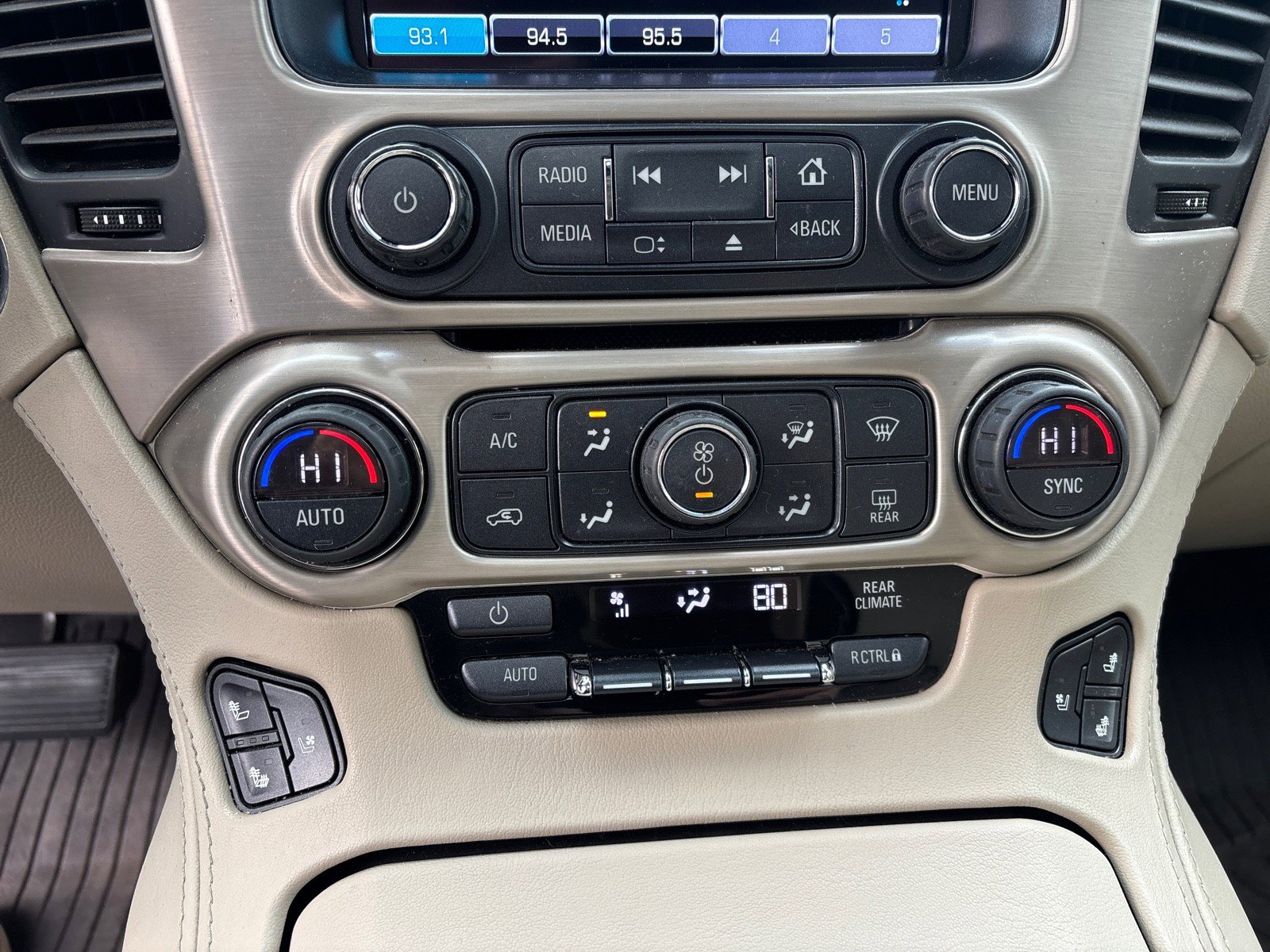 Used 2018 GMC Yukon Denali w/ Denali Ultimate Package image 22