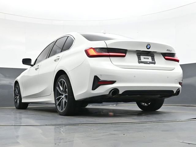 Used 2019 BMW 330i Sedan w/ Driving Assistance Package image 38