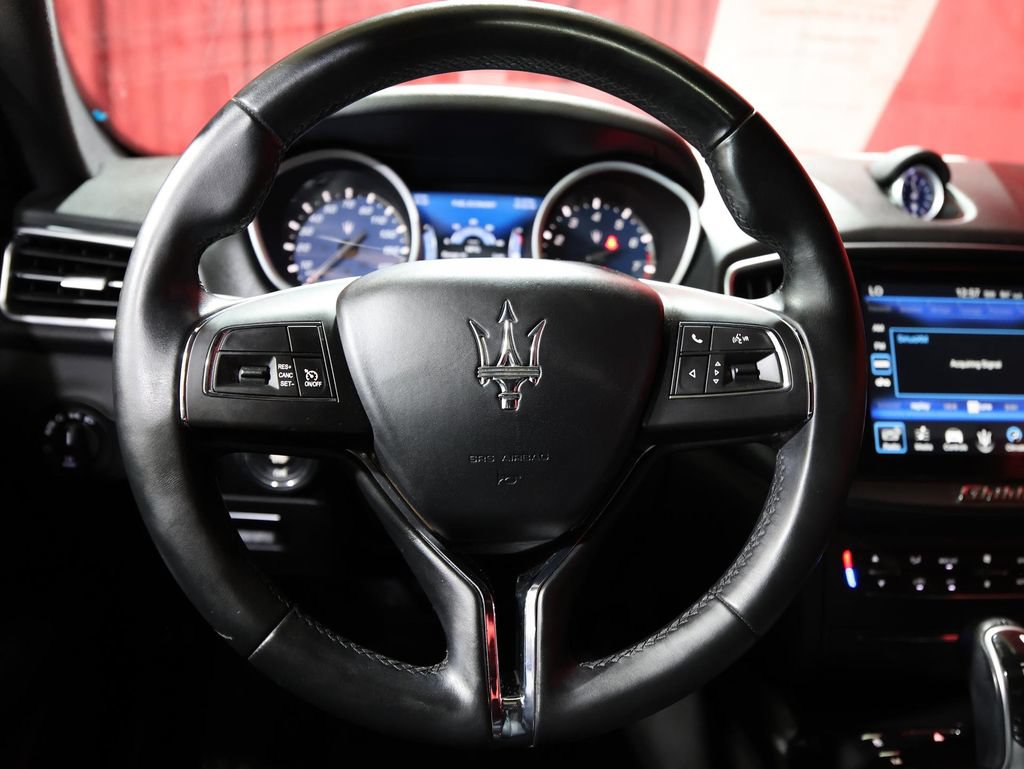Used 2018 Maserati Ghibli RWD image 16